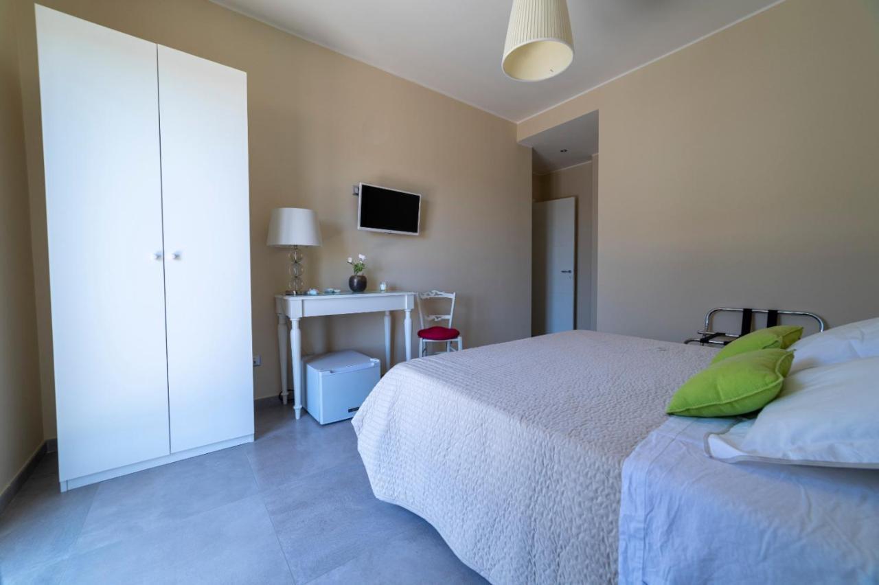 B&B Attico 160 คาตาเนีย ภายนอก รูปภาพ