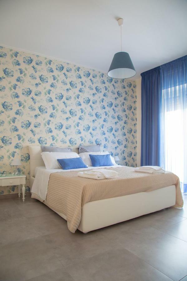 B&B Attico 160 คาตาเนีย ภายนอก รูปภาพ